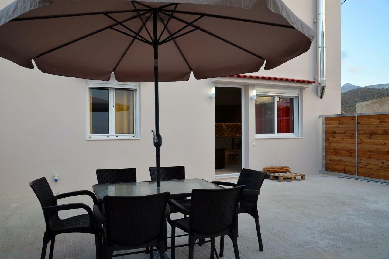 Lazaros Home Palekastro Bagian luar foto