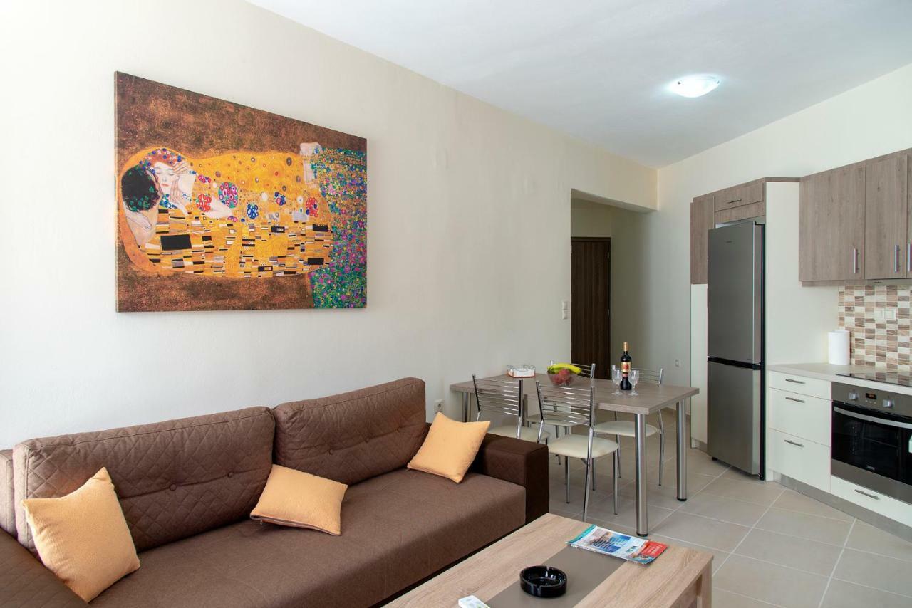 Lazaros Home Palekastro Bagian luar foto